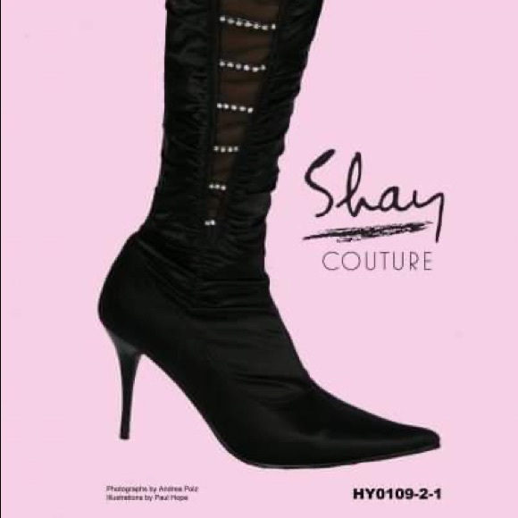 Designer Boots - Picture 4 of 15